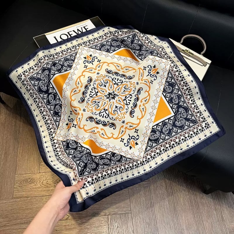 Šal od svile kvadratnog oblika za muškarce — svila, jednostavno tkanje, kvadratni oblik, motiv kešu cvijeta, otisak