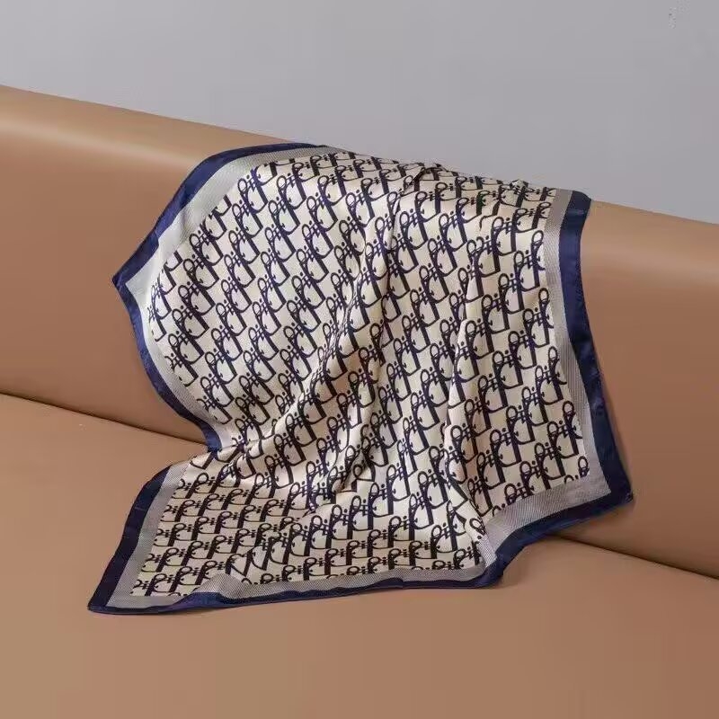 Šal od svile kvadratnog oblika za muškarce — svila, jednostavno tkanje, kvadratni oblik, motiv kešu cvijeta, otisak