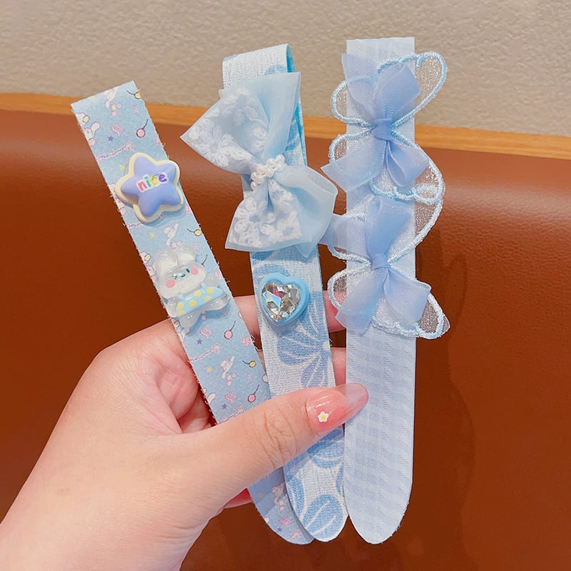 Dharma Star dječja čelenka s crtani cvjetni motiv – ručna izrada, tkanina, Velcro za kosu, titan kristali (Materijal tkanina • Ručna izrada • Velcro • Titan kristali)