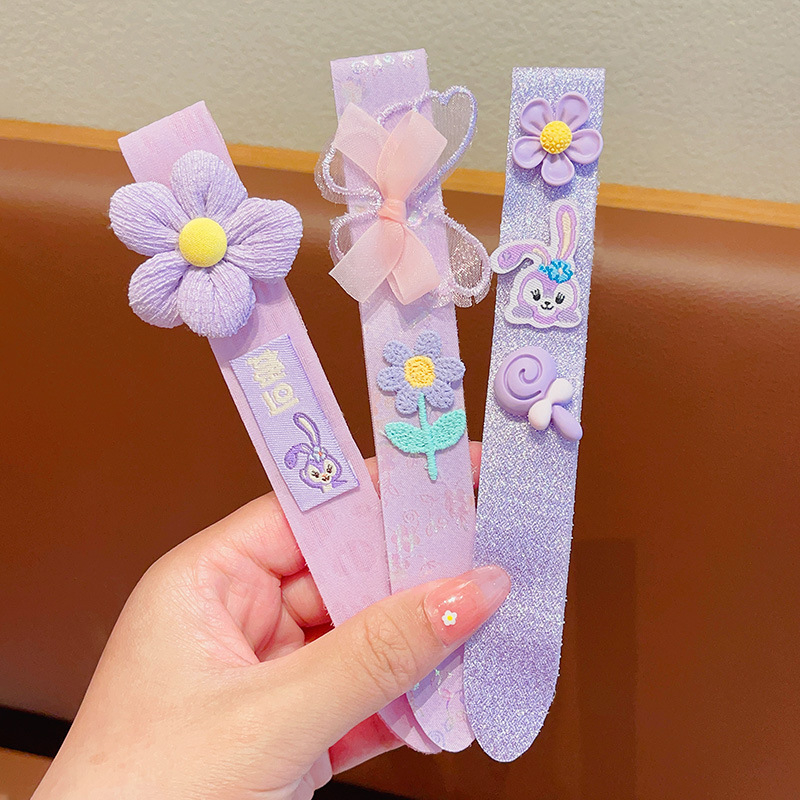 Bērnu matu lente ar karikatūru dizainu, roku darbs, ar auduma ziedu akcentiem un titāna kristāliem, pielāgošana