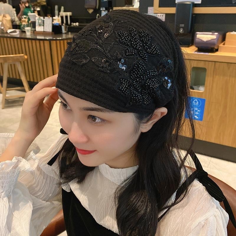 Kokvilnas auduma galvas lente ar ziediem, etniskā stilā ar retro noskaņu, sievietēm