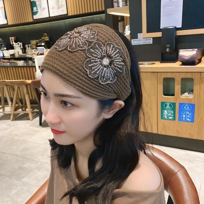 Kokvilnas auduma galvas lente ar ziediem, etniskā stilā ar retro noskaņu, sievietēm