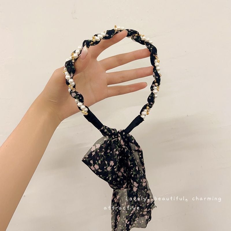 Vienkāršs bērnu galvas aksesuārs — galvas lente un matu gumija, pavasaris 2025