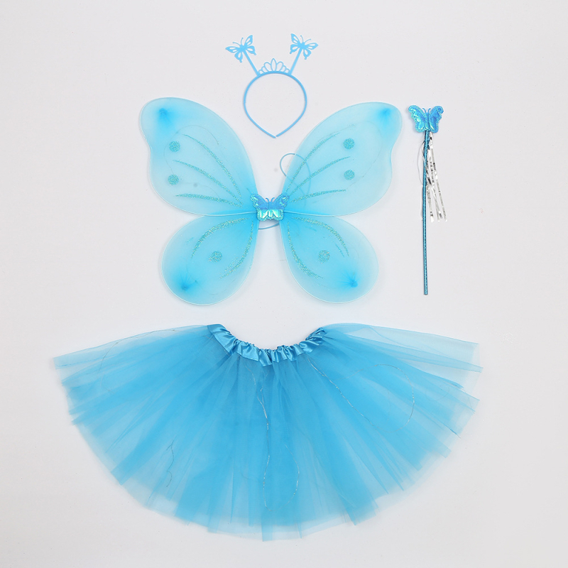 Kosmētikas apģērbu rekvizīti: četrdaļīgs komplekts ar spīdīgu tauriņa motīvu uz aizmugurējās galvas lentes un tiuliskām svārkiem bērnu izrādei