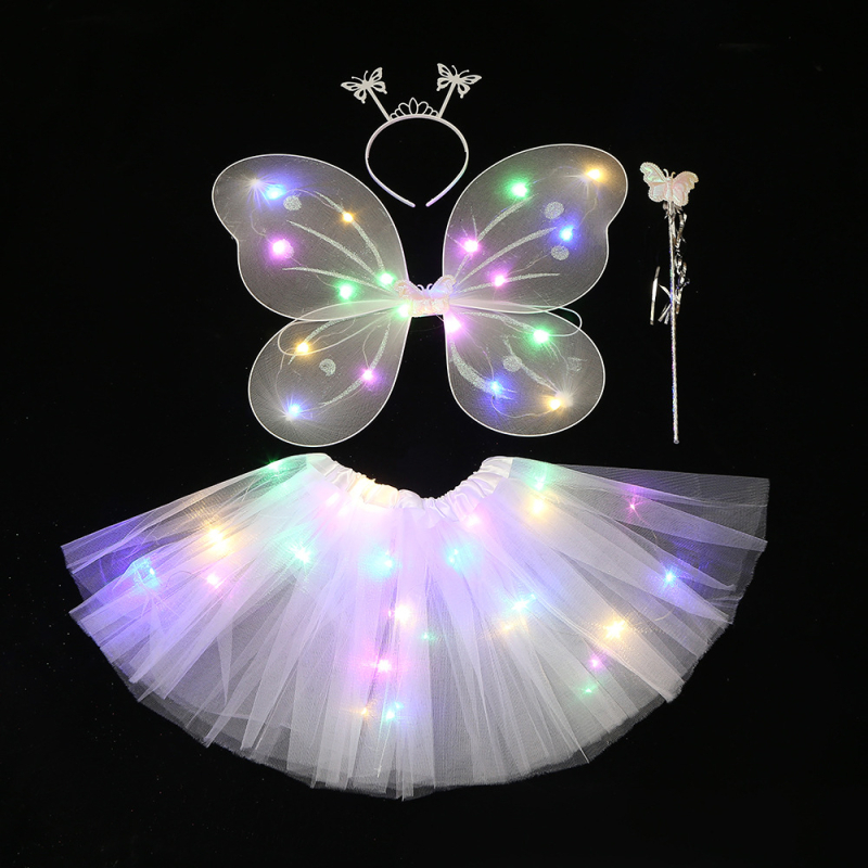 Kosmētikas apģērbu rekvizīti: četrdaļīgs komplekts ar spīdīgu tauriņa motīvu uz aizmugurējās galvas lentes un tiuliskām svārkiem bērnu izrādei