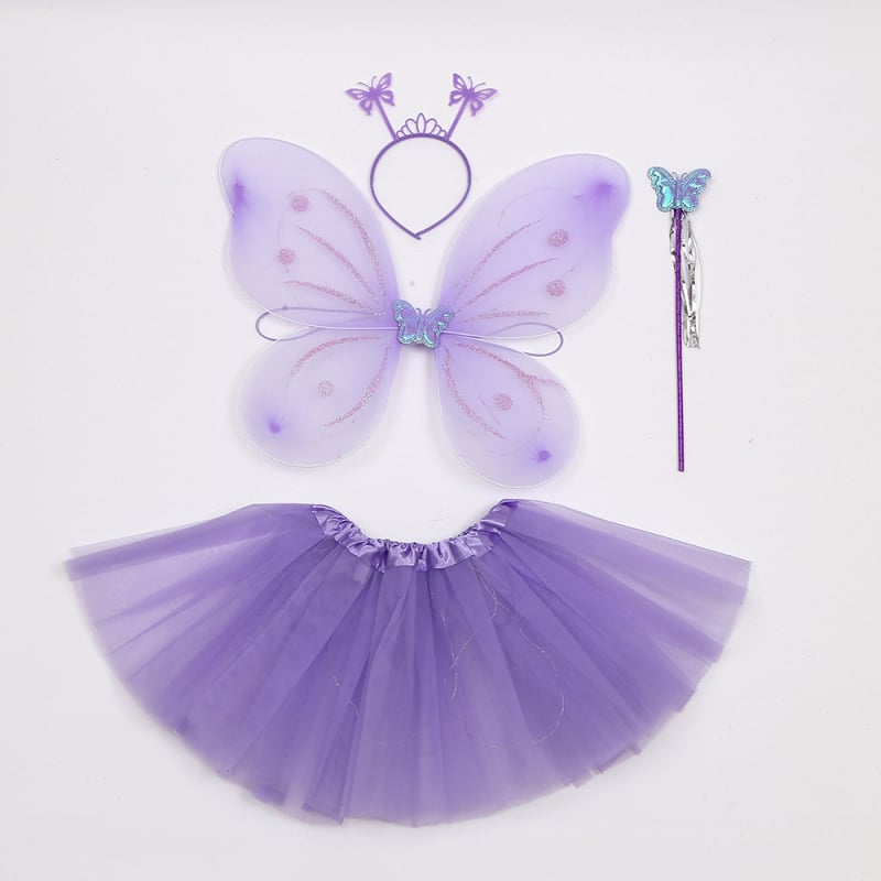 Kosmētikas apģērbu rekvizīti: četrdaļīgs komplekts ar spīdīgu tauriņa motīvu uz aizmugurējās galvas lentes un tiuliskām svārkiem bērnu izrādei