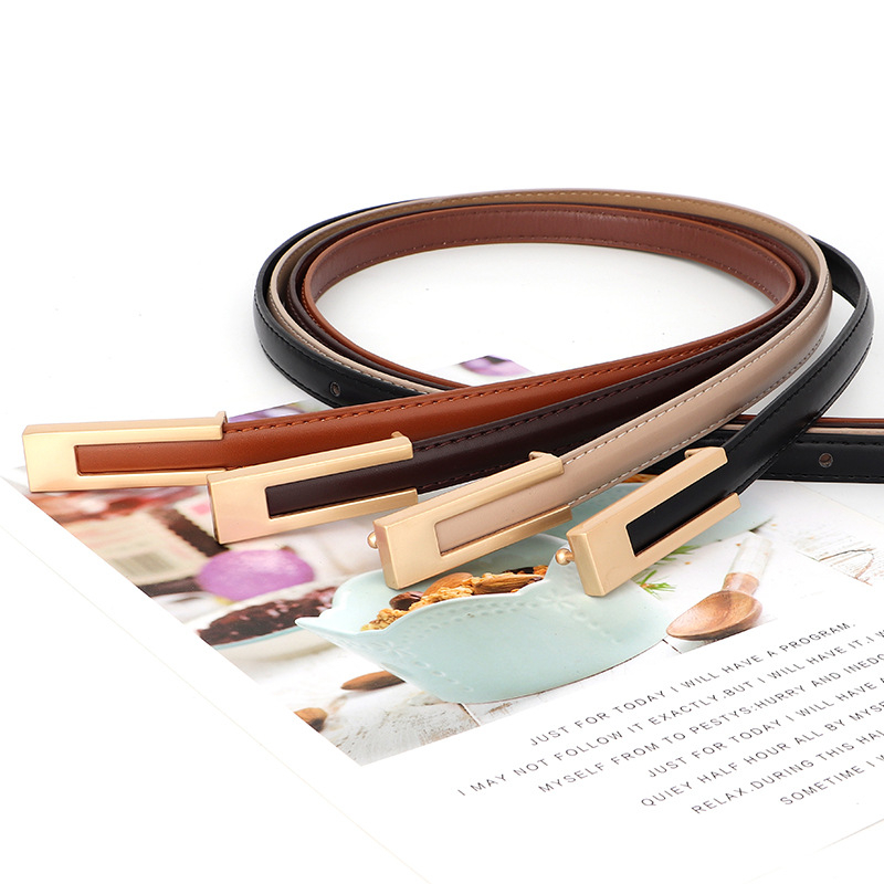 Korejas stilā kleita ar plānu vidukļa jostu, PU āda ar reljefu, sakausējuma sprādze, gluda aizdare, jostas platums <2 cm