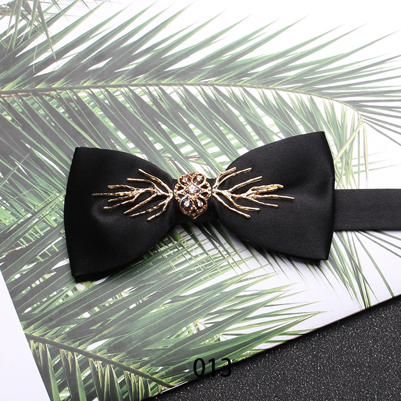 Vīriešu kaklasaite - materiāls: spalvu pērlīte, raksts: spalvas, stils: plakana galva, Korejas stilā, džakarda audums, iekšpuse: poliesteris