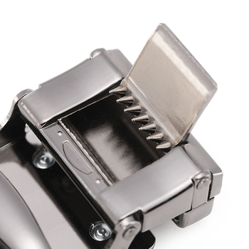 Automatinė diržo sagtis – lydinys, matinė apdaila, lazeriu graviruotas logotipas, pritaikymas galimas