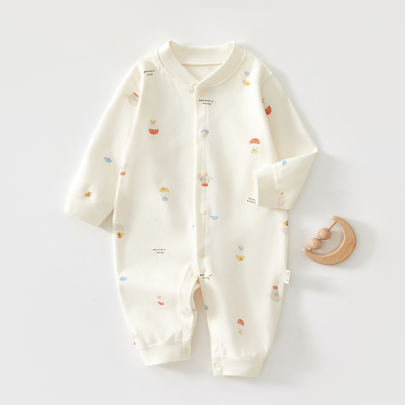 Kūdikio kombinezonas iš 100% medvilnės – unisex, ilgomis rankovėmis, pavasario–rudens sezonui, priekyje užsegamas vienu sageliu