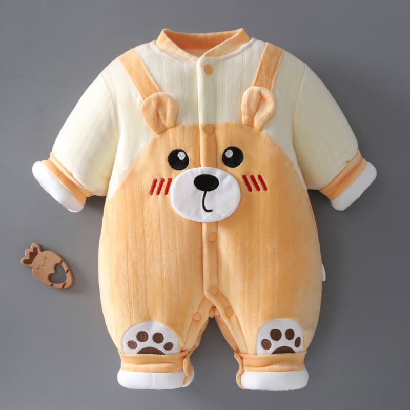 Kūdikių žieminis kombinezonas, storesnis audinys, 100% poliesteris, unisex, ilgos rankovės, priekinis užsegimas vienos eilės sagų