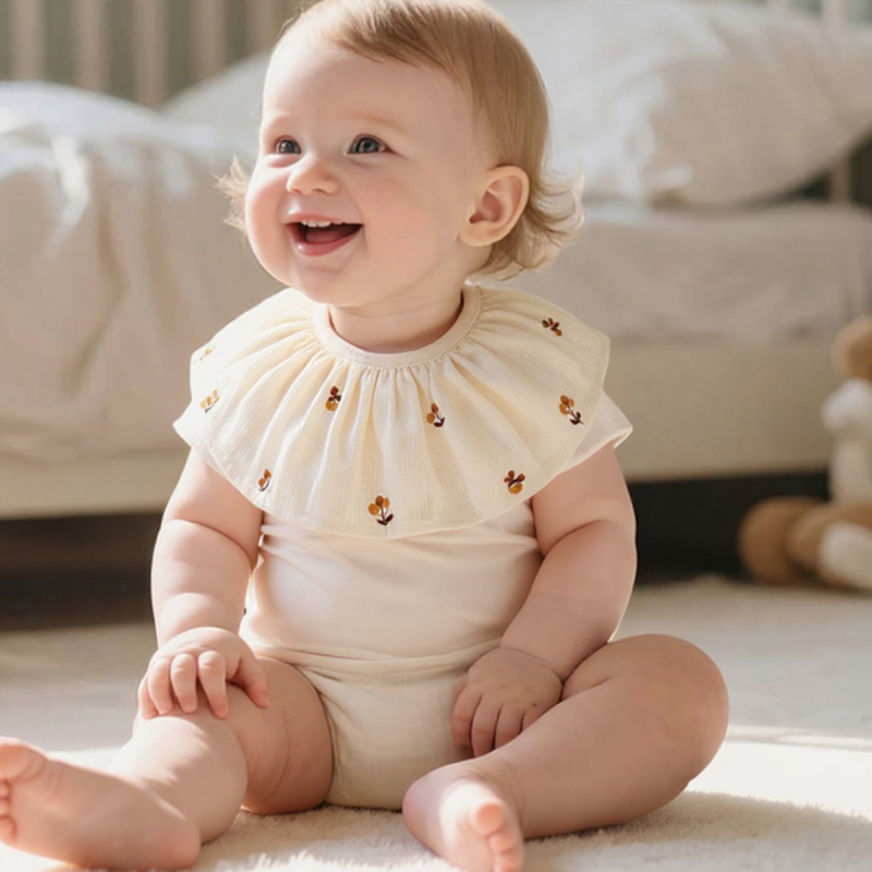 Bib za bebe i djecu do 3 godine – 360° čipkasti dizajn, 100% pamuk gaze, upijanje vode