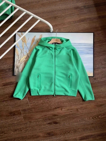 NOCTA koostööjope kapuutsiga lukustusega, kõrge krae, raglanvarrukad, puuvillane kangas