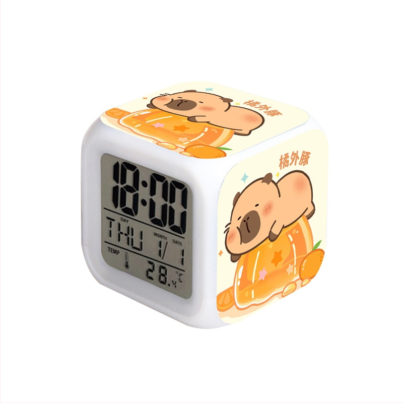 Négyzet alakú diák ébresztőóra LCD kijelzővel, hőmérővel, sötétben világító és örökös naptárral.