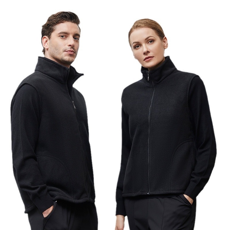 Работна жилетка от полиестер със флисово подплътяване, стояща яка, цип за закопчаване, странични джобове, за есен и зима