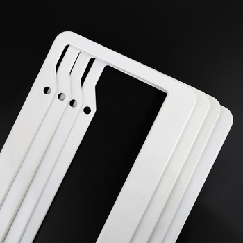 Numerio ženklo rėmelis, plastikinis, suderinamas su visais modeliais, galimybė pritaikyti