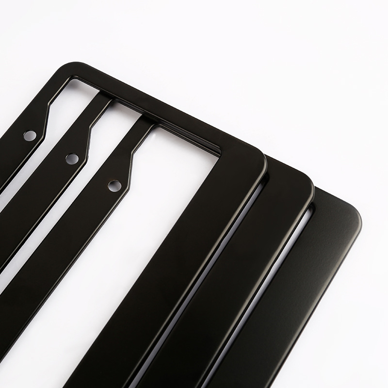 Numerio ženklo rėmelis, plastikinis, suderinamas su visais modeliais, galimybė pritaikyti