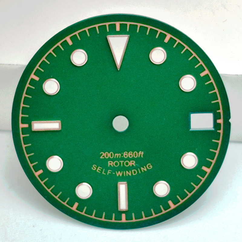 Laikrodžio ciferblato keitimas su šviesinančiu apatinio skyriaus dialu, NH35/NH36 judėjimo suderinamumas, modelis 6003, dėžutėje 1, išleistas 2024 m. vasaros