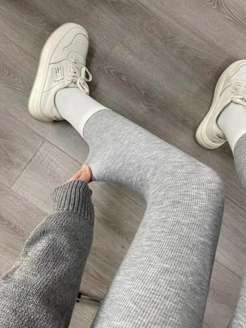 Naistele termilised fleece vooderga leggingud, paks materjal, polüester-spandeksi segu, 9/10 pikkus, kitsas lõige