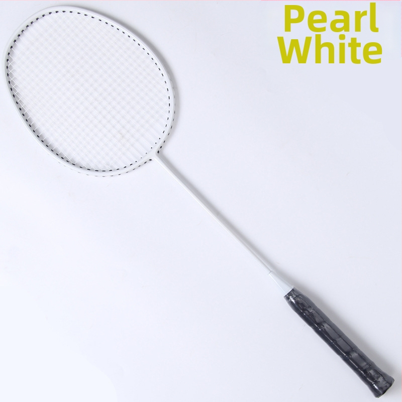 Raketa za badminton od karbonskih vlakana — ultra lagana, 80-84 g; direktni udar; za amaterske juniore; mogućnost prilagodbe