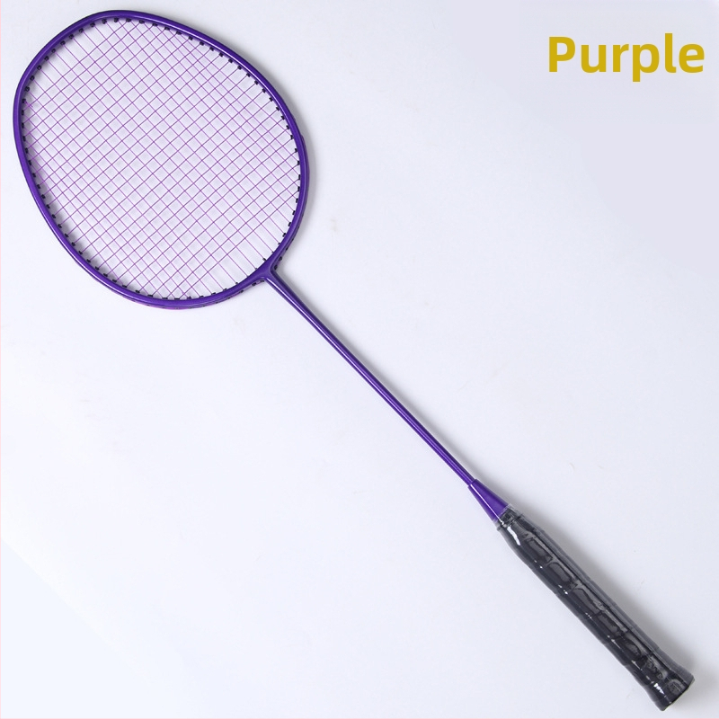 Raketa za badminton od karbonskih vlakana — ultra lagana, 80-84 g; direktni udar; za amaterske juniore; mogućnost prilagodbe