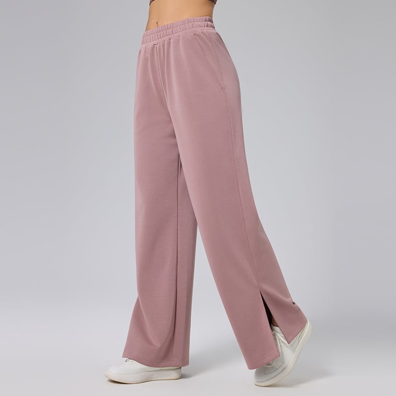 Moterų dviejų dalių komplektas su laisvo kirpimo plačiomis kelnėmis ir džemperiu; Audinys: modal; Sezonos: žiema, pavasaris, ruduo; Stilius: sportas, laisvalaikis, retro