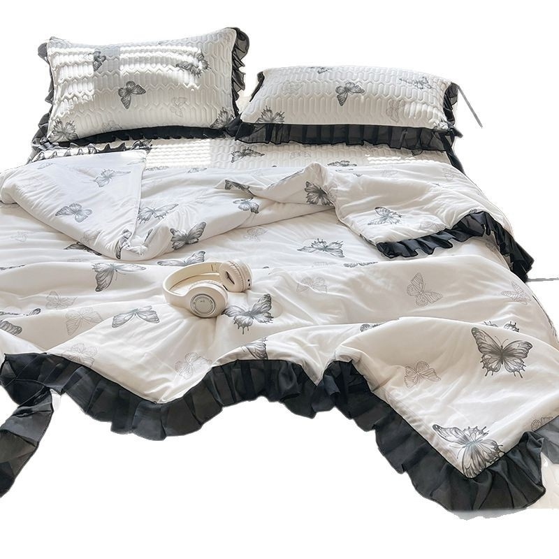 Natūralaus latekso patalynės komplektas su lovos kraštine, 3–4 dalių, latekso kiekis virš 90%, spausdinta audinys, skalbiamas