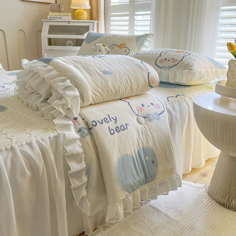 Natūralaus latekso patalynės komplektas su lovos kraštine, 3–4 dalių, latekso kiekis virš 90%, spausdinta audinys, skalbiamas