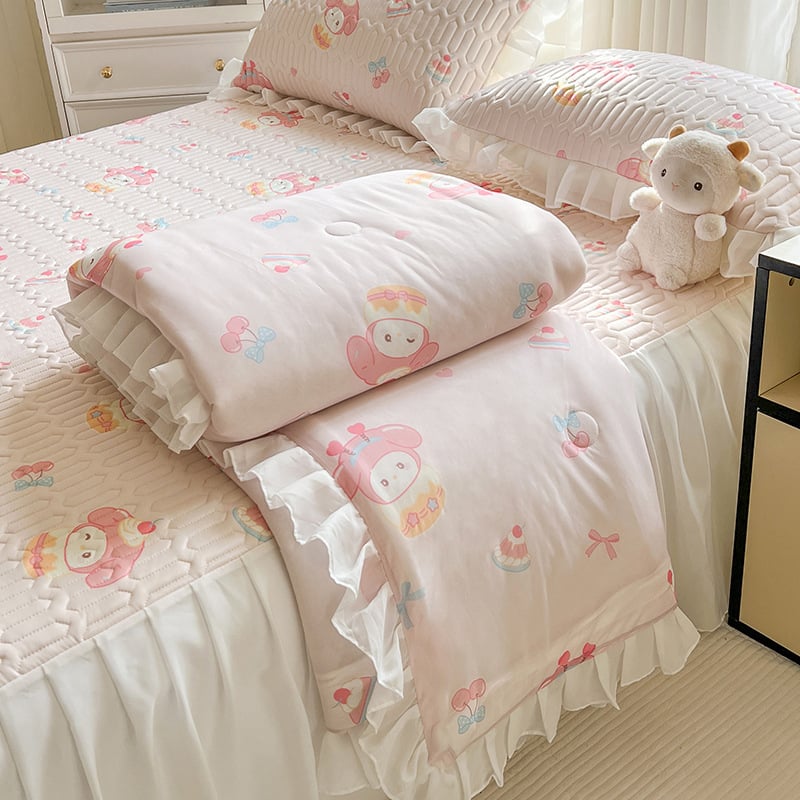 Natūralaus latekso patalynės komplektas su lovos kraštine, 3–4 dalių, latekso kiekis virš 90%, spausdinta audinys, skalbiamas