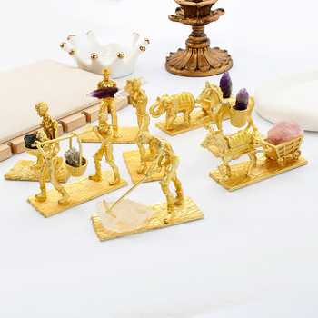 Krištolo raižytas dekoratyvinis dirbinys biurui, svetainei ir miegamajam