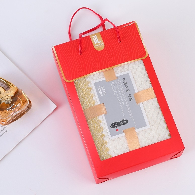 Dovanų rankšluosnių rinkinys dėžutėje – koralo flisas; pritaikomas; logotipo spausdinimas; svoris 600 g (Medžiaga: koralinis flisas; Pakuotė: dovanų dėžutė; Pritaikymas: Taip; Logotipo spausdinimas: Taip; Svoris: 600 g)