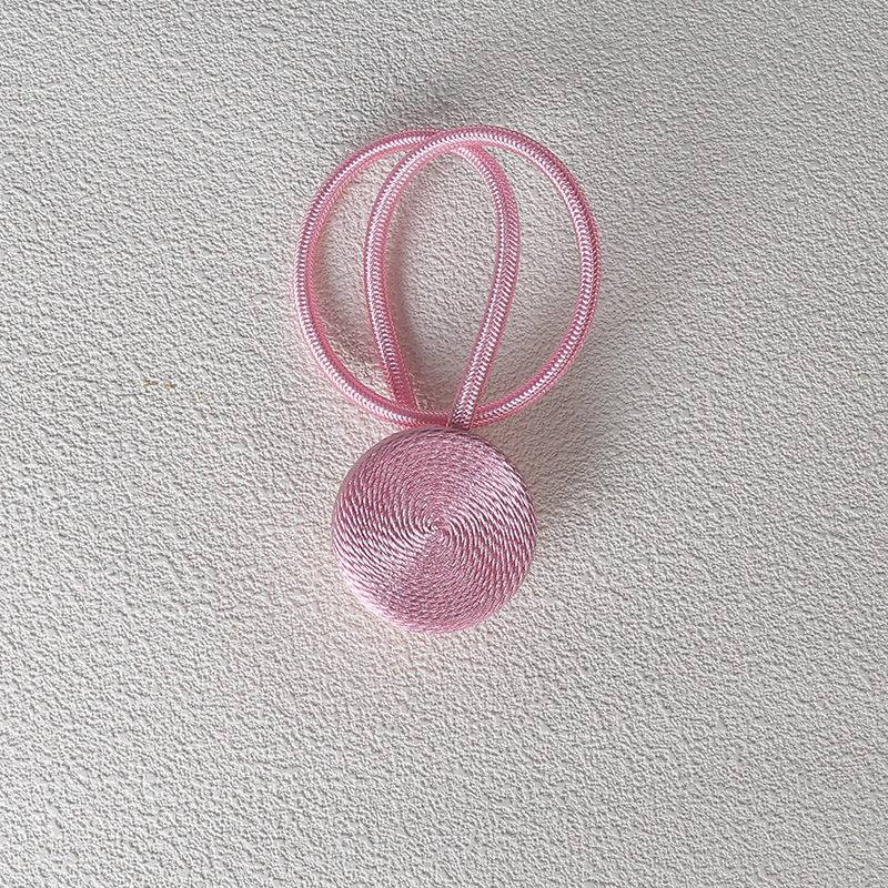 Užuolaidų sagtelė su magnetiniu užsegimu — poliesteris, šiuolaikiškas minimalistinis stilius, pritaikymas galimas, 56 g vienam vnt., prekinis ženklas Cool