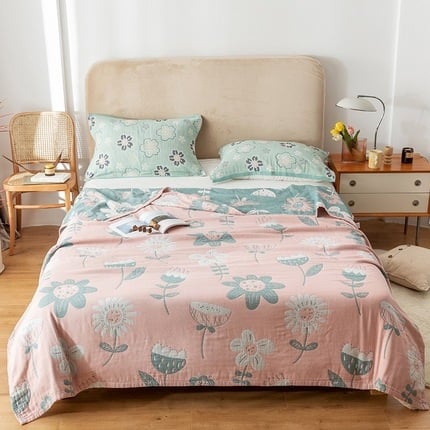 Βαμβακερή πετσέτα-κουβέρτα με φλοράλ μοτίβο, καλοκαιρινή σχεδίαση