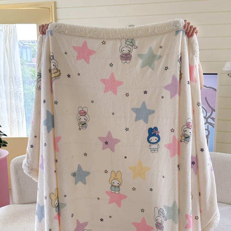 Κουβέρτα από βελούρ γάλακτος – πολλαπλών χρήσεων για τον χειμώνα, μοτίβα καρτούν: καρδιά, γεωμετρία, τετράγωνα; προσαρμογή διαθέσιμη