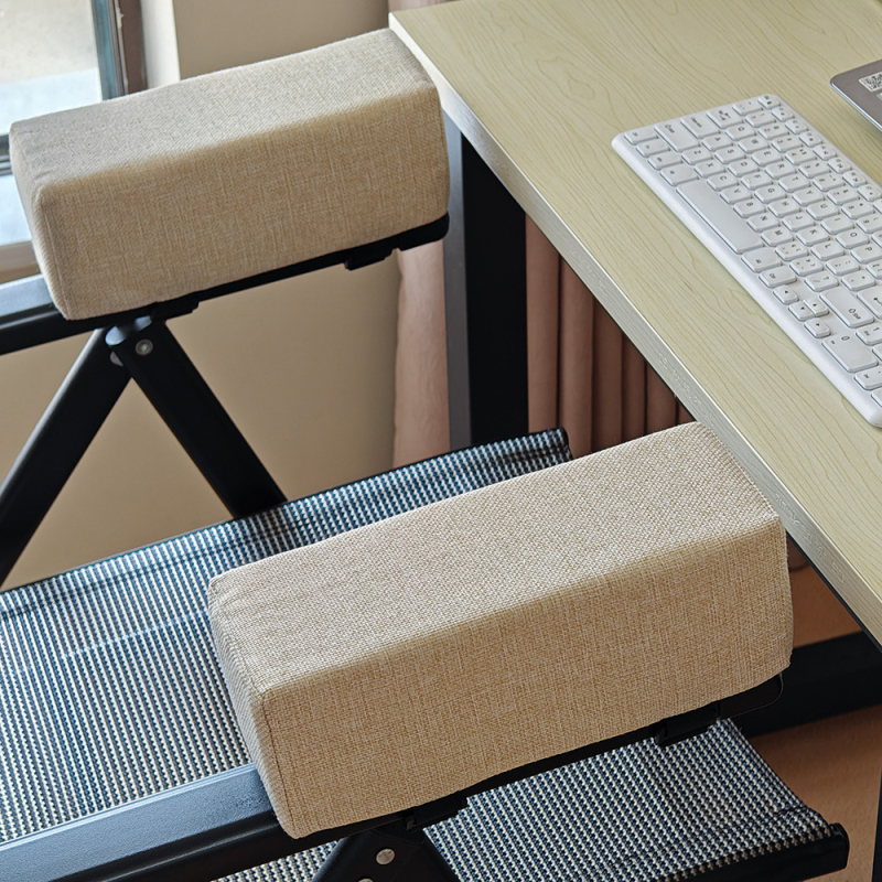 Kėdės alkūnės atramos pagalvėlė — poliesteris, putų užpildas, vienos spalvos modelis, skirta miegamajam, studijai ir biurui, šiuolaikinis minimalistinis stilius