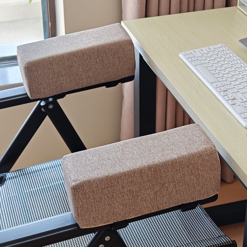 Kėdės alkūnės atramos pagalvėlė — poliesteris, putų užpildas, vienos spalvos modelis, skirta miegamajam, studijai ir biurui, šiuolaikinis minimalistinis stilius