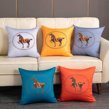 Szatén párnahuzat belső töltettel – fényes luxus stílus, poliészter töltet, minta: csíkos/egyszínű/geometriai/karikatúra, szövés: nyomtatás, testreszabás elérhető