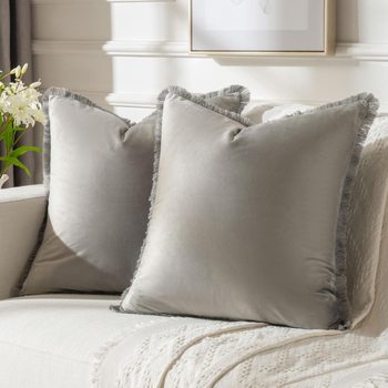 Díván párnahuzat - velúr anyag, csipke rojtos, könnyű lux stílus, PP-pamut töltet