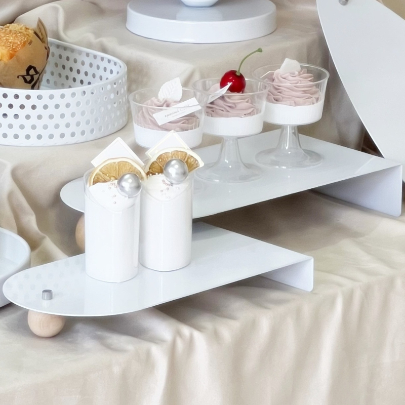 Десертна витрина за сервиране — Нордичен прост стил, марка Chen Blacksmith, Материал: Друг, Въведено през пролетта на 2013 г., Продукт премиум