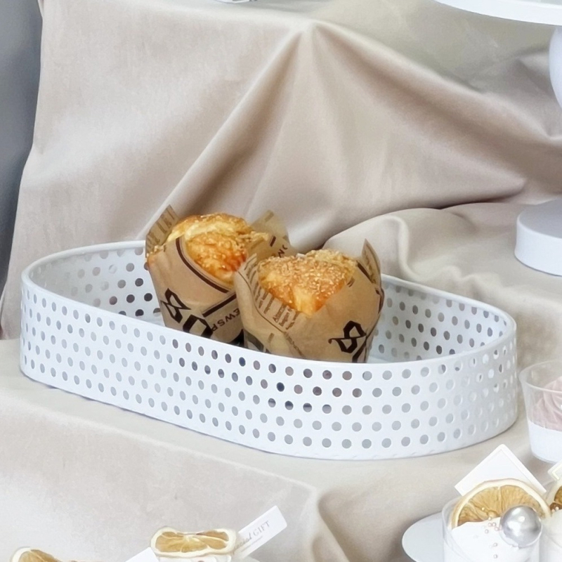 Десертна витрина за сервиране — Нордичен прост стил, марка Chen Blacksmith, Материал: Друг, Въведено през пролетта на 2013 г., Продукт премиум