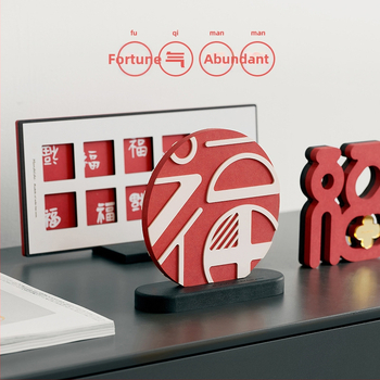 Дървен настолен декоративен аксесоар за хол с телевизионно шкафче – модерен стил, подарък за нов дом, диплома и други поводи