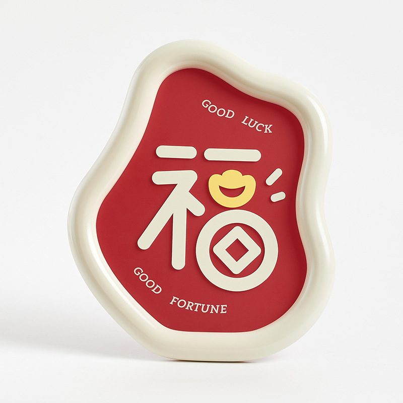 Дървен настолен декоративен аксесоар за хол с телевизионно шкафче – модерен стил, подарък за нов дом, диплома и други поводи