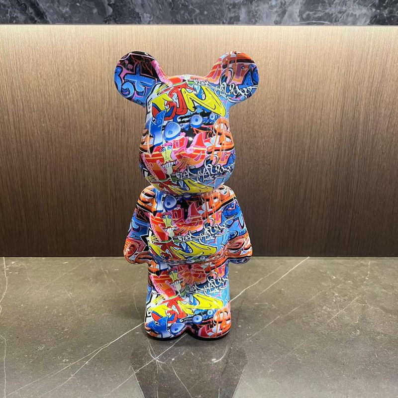 Декоративно мече за детска стая - пластмасова фигурка, стил лукс, инжекционно формована (Материал: пластмаса; Технология: инжекционно формоване; Стил: лукс; Подходящ за подарък: рождени дни, нов дом, пътуване)