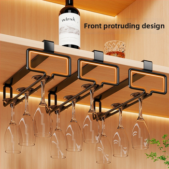 Διακοσμητική βάση κρασιού με ρομβοειδές πλέγμα, επιτραπέζιο μπαρ, κεκλιμένη προβολή, μεταλλική κατασκευή, στυλ ελαφριάς πολυτέλειας.