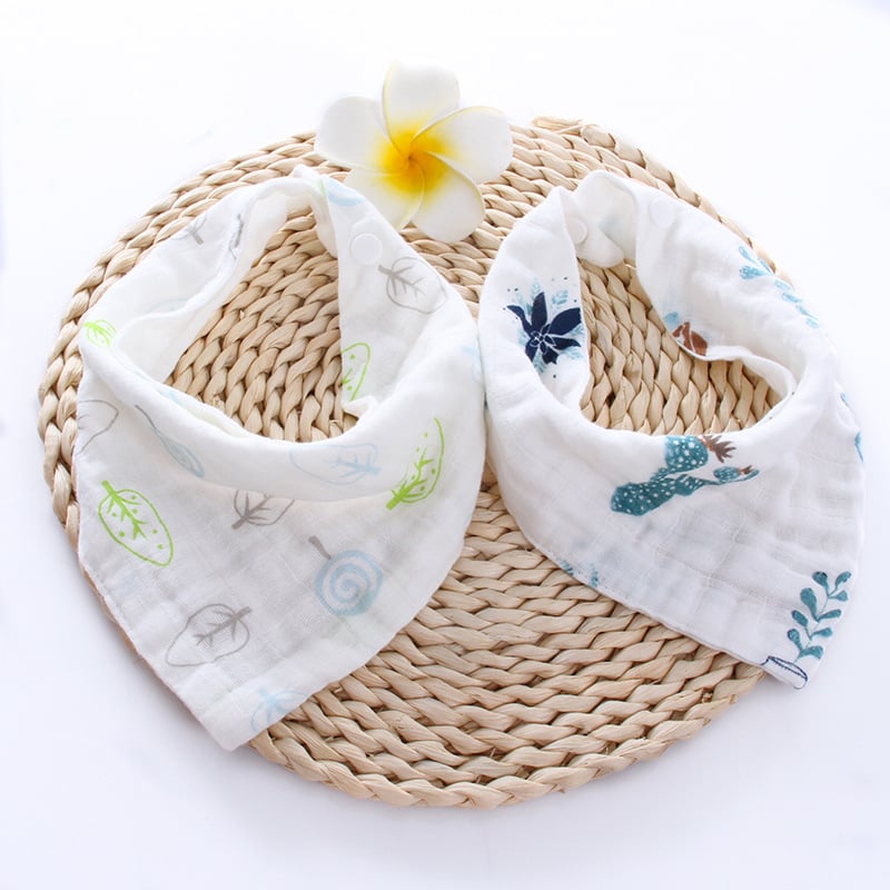 Kūdikių gazės bavetė su trikampio formos dvigubo užsegimo, greitas įsisavinimas 0–5 s, logotipo spausdinimo galimybė