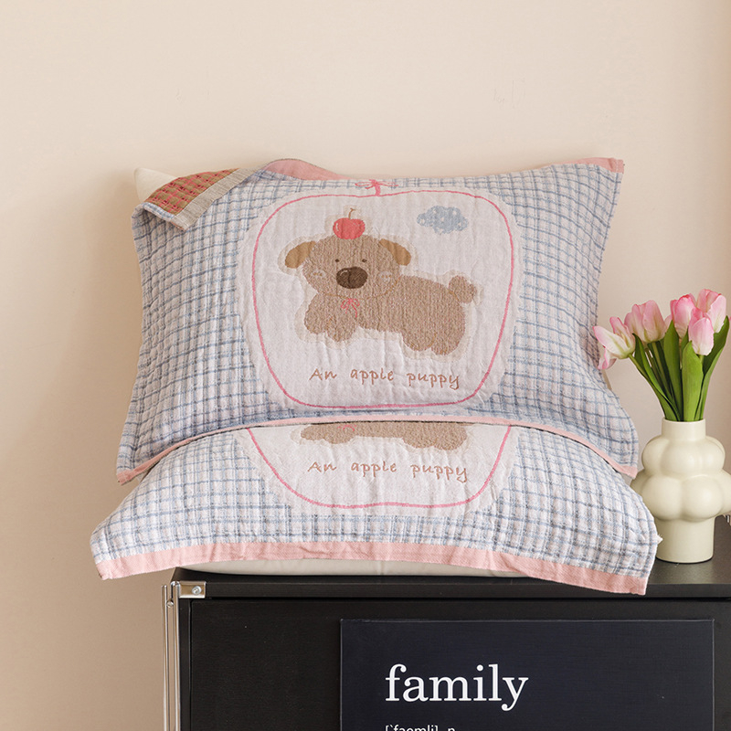 Памучни марлеви възглавнични кърпи (пакет от две) – четири слоя, чувствителни към кожата, дишащи, детска анимационна тема