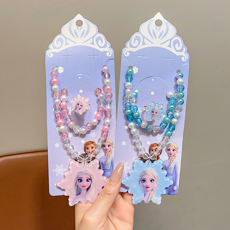 Nyaklánc - Rajzfilmszereplő hercegnő medál, golyós lánc, 3–12 éveseknek, 2025 nyári megjelenés