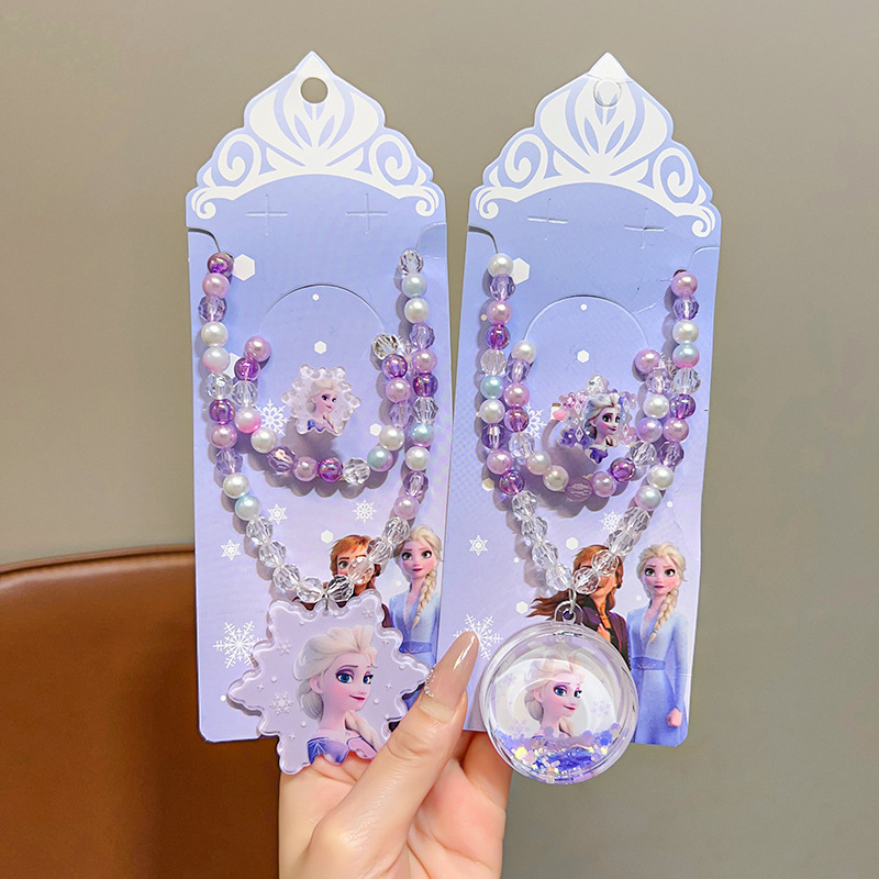 Nyaklánc - Rajzfilmszereplő hercegnő medál, golyós lánc, 3–12 éveseknek, 2025 nyári megjelenés