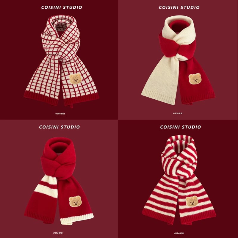 Női téli meleg sál karácsonyi motívummal és családi medve motívummal; warp-kötés, műszálas akril anyag, imitált kasmír