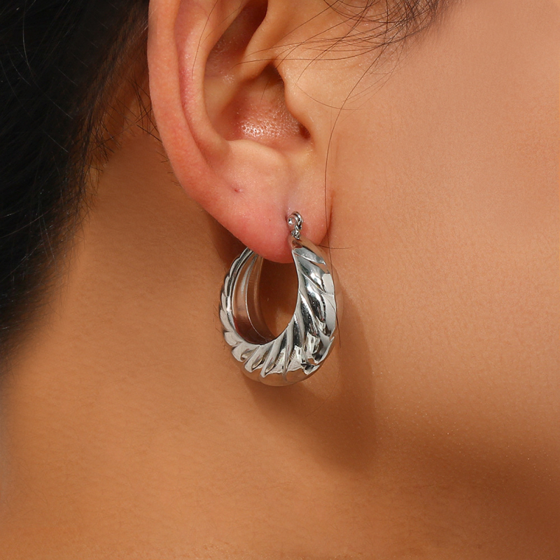 Nerūdijančio plieno auskarai su geometriniu dizainu, facetuoti, elektroplatavimas, moterims